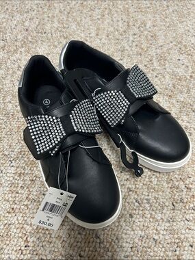 NWT Girls 4 Black Slip-On Sneakers with Rhinestone Bow Hook & loop closure